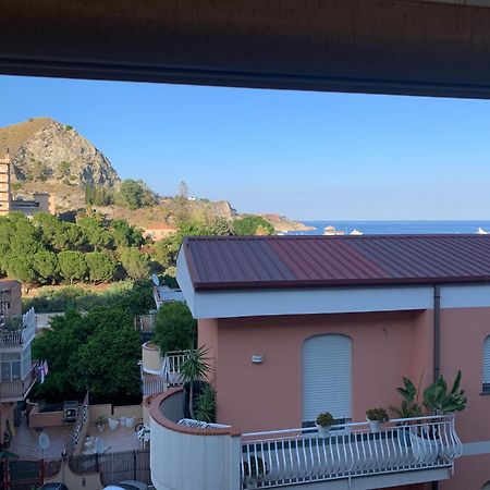 Residence La Fenice Ff Giardini Naxos Εξωτερικό φωτογραφία