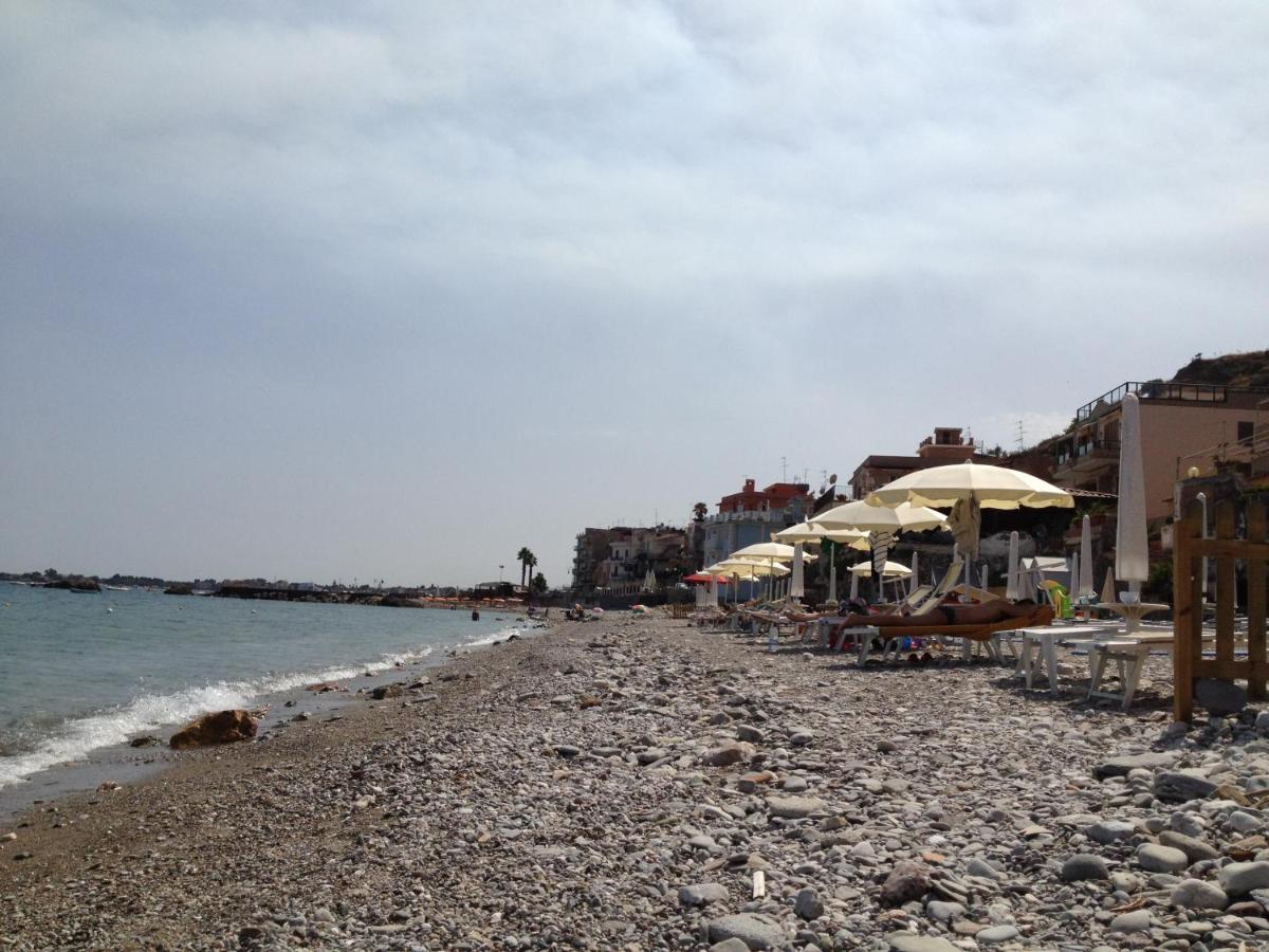 Residence La Fenice Ff Giardini Naxos Εξωτερικό φωτογραφία