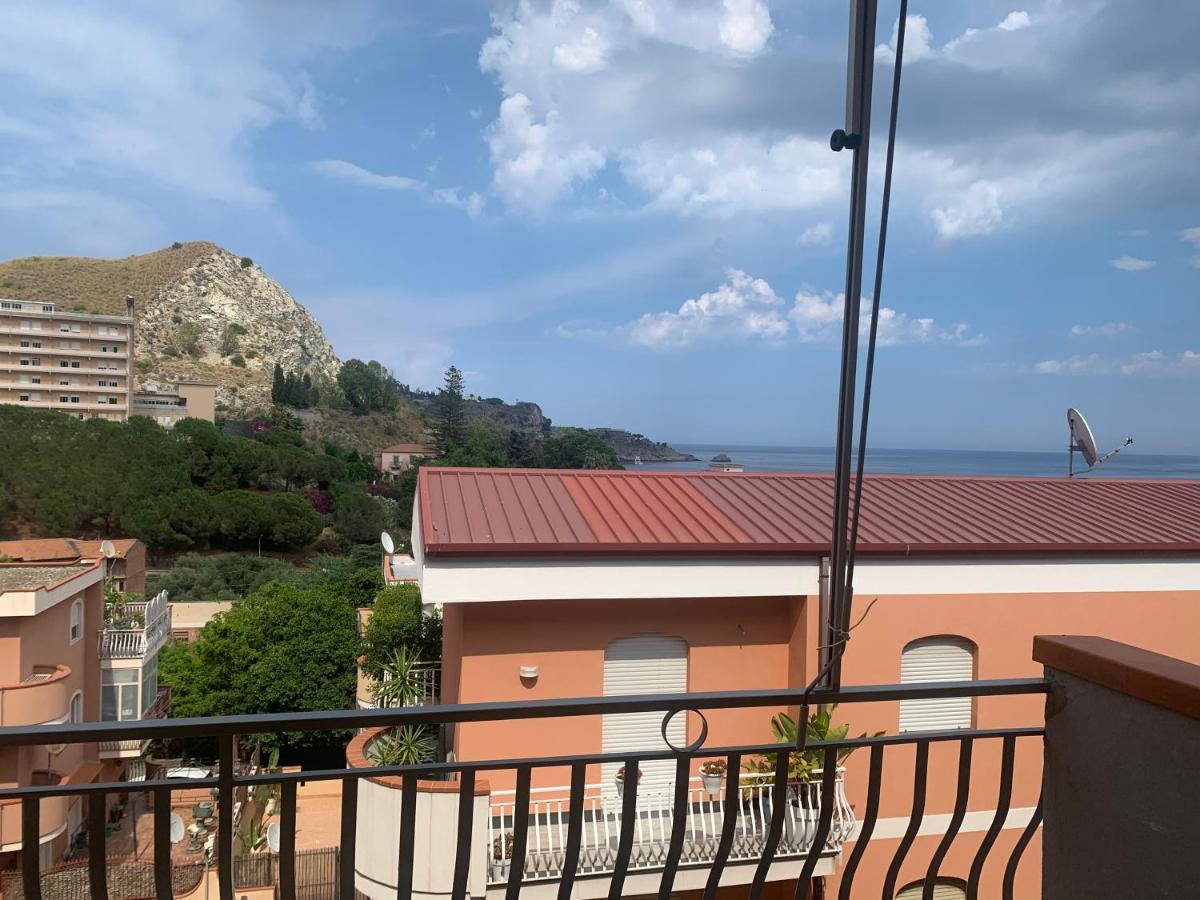 Residence La Fenice Ff Giardini Naxos Εξωτερικό φωτογραφία