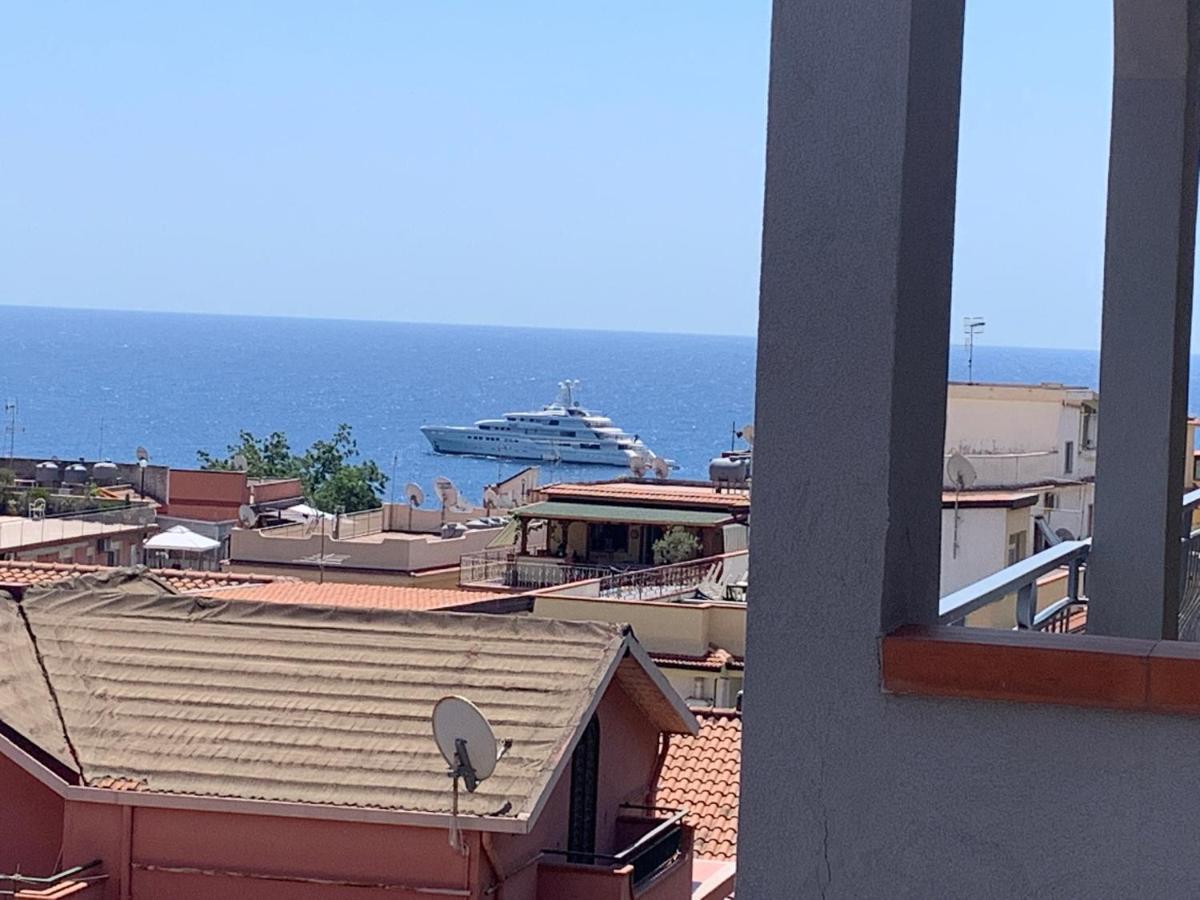 Residence La Fenice Ff Giardini Naxos Εξωτερικό φωτογραφία